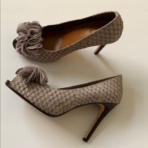 Max studios Althea pump